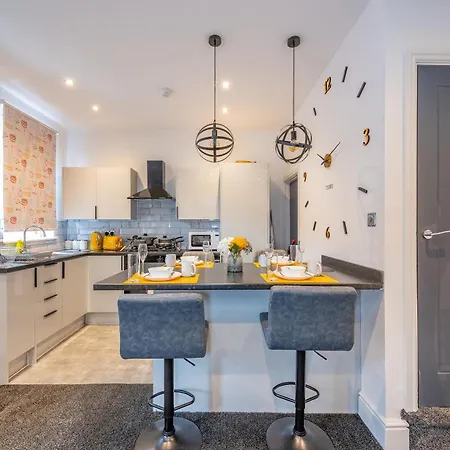 *ra10w* For Your Relaxed & Cosy + Free Parking + Free Fast Wifi * * Leeds (West Yorkshire)